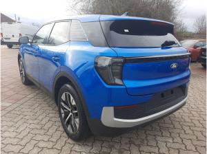 Ford Explorer AWD 79 KWH ACC 19 Zoll Räder Klima