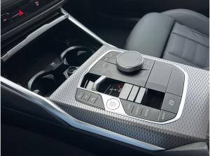 BMW 320 320d xDrive Touring M-Sportpaket-Pro HeadUp/AHK
