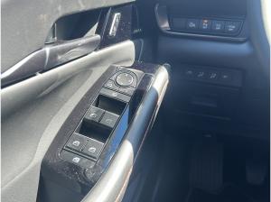 Mazda CX-30 6-GANG FWD 2.0L 186PS NAGISA / HEAD-UP / LED / ACC | Privat