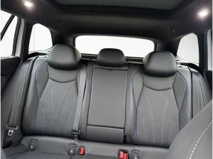 Volkswagen Passat R-Line 1,5 l eHybrid OPF / 6-Gang-Doppelkupplungsgetriebe DSG