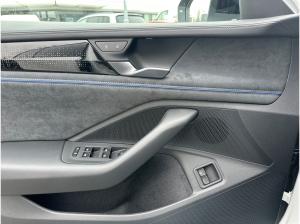 Volkswagen Passat R-Line 1,5 l eHybrid OPF / 6-Gang-Doppelkupplungsgetriebe DSG