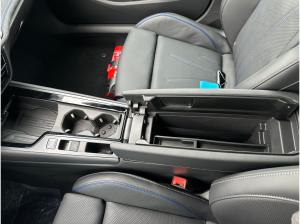 Volkswagen Passat R-Line 1,5 l eHybrid OPF / 6-Gang-Doppelkupplungsgetriebe DSG