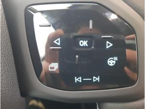 Ford Explorer AWD 79 KWH ACC 19 Zoll Räder Klima