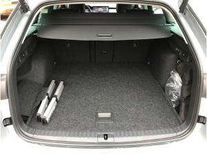 Skoda Octavia Combi 1.5 TSI mHEV DSG Balance +AHK+MATRIX+HEAD_UP+360°+ACC+SHZ+