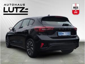 Ford Focus Titanium *SONDERPREIS/4,99% Finanzierung/sofort verfügbar