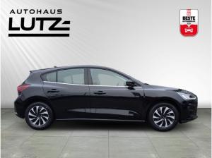 Ford Focus Titanium *SONDERPREIS/4,99% Finanzierung/sofort verfügbar