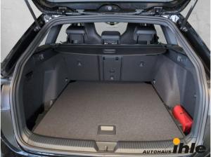 Volkswagen Golf Variant R-Line Black Style 1,5 eTSI DSG Premium-Deal
