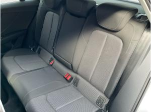 Audi Q2 35 TFSI Advanced S tronic MATRIX AHK ACC KAM