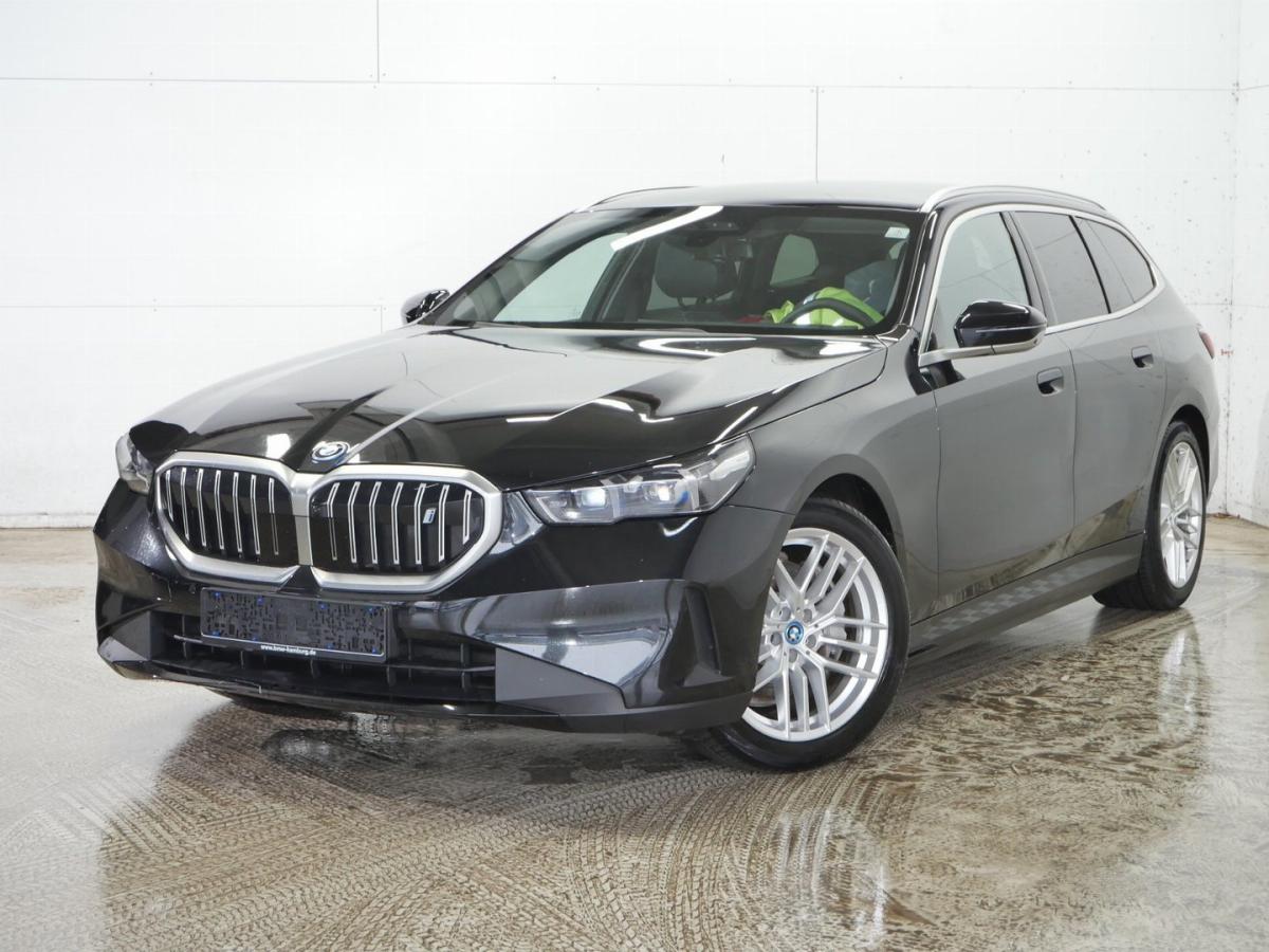 BMW i5 40 Tour. eDri., Dri. Ass. Prof., Park. Ass. +., H/K., Keyless., 4x SHZ., uvm.