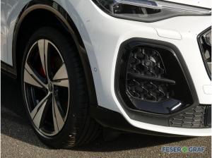 Audi Q5 SUV edition one mit Akzenten mythosschwarz