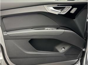 Audi Q4 e-tron Sportback 45 Optik-Paket Panorama Navi