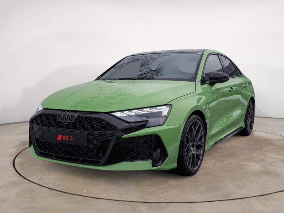 Audi RS3 Limousine