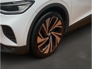 Volkswagen ID.4 Pro 4Motion 210kW Garantie bis 05/2030 - HUD PDC Navi Rear View Wärmepumpe SHZ LM CarPlay Harman Kar