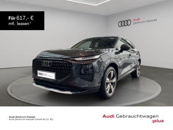 Audi Q3 SB TFSI LED Plus Navi Rü AHK 19" Sportsitze Audi Q3 SB TFSI LED Plus Navi Rü AHK 19" Sportsitze
