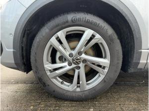 Volkswagen T-Roc 1.5 TSI DSG R-Line Navi LED SHZ ACC PDC