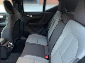 Volvo XC40 B3 Plus Dark