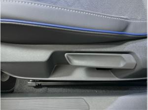 Volkswagen Golf Variant R-Line 1.5 l eTSI DSG SOFORT VERFÜGBAR!