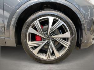 Audi Q6 e-tron Q6 SUV e-tron quattro 360 4xSHZ ACC AHK AUT HUD