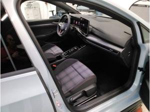Volkswagen Golf GTI DSG PANO AHK BLACK STYLE WINTERRÄDER GARANTIE