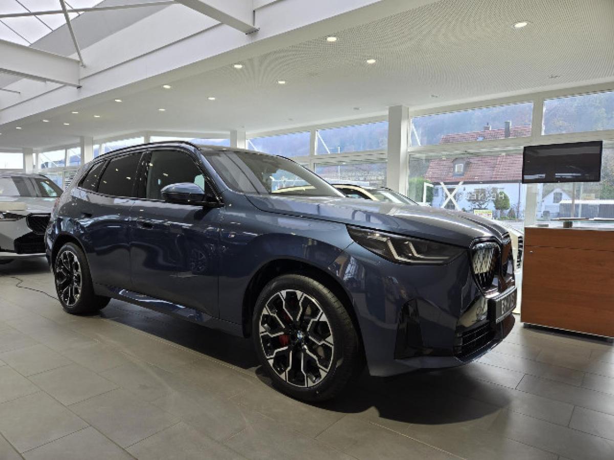 BMW X3 40d xDrive M Sport HUD AHK 20 Zoll Panorama