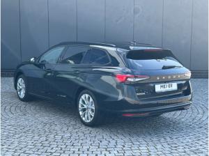 Skoda Superb Combi Selection 2.0 TDI DSG *AHK, Navi, 19"-LM*