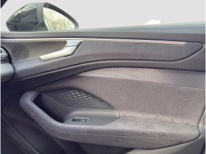 Audi A6 Avant e-hybrid quattro S tronic