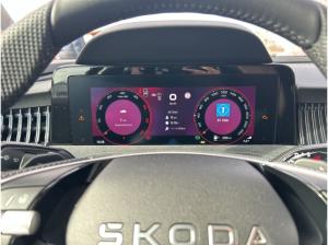 Skoda Superb Combi 2.0 TDI 142 kW 4x4 Sportline, AHK, Panorama-Schiebedach elektrisch