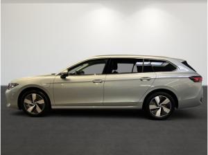 Volkswagen Passat Variant Business 1.5 TSI eHybrid 110kW DSG - AHK LED Rear View Navi ACC Massage SHZ PDC LM Digital C