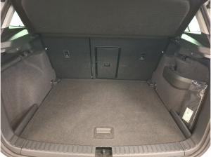 Skoda Karoq 2.0 TDI Selection AHK CarPlay SHZ KeyLess