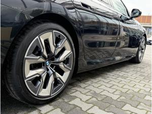 BMW i7 xDrive60 M Sport //AHK Leas.ab EUR 1089,-inkl.