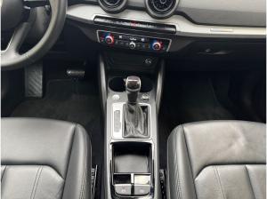 Audi Q2 S line 35TFSI LED NAV KAM VIRT SHZ PDC