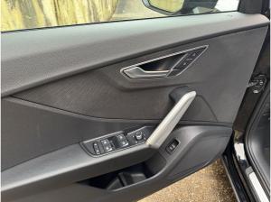 Audi Q2 S line 35TFSI LED NAV KAM VIRT SHZ PDC