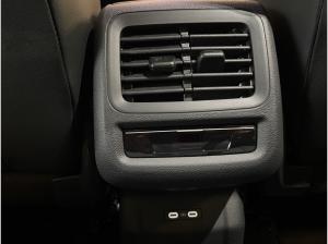 Volkswagen T-Roc 1.5 eTSI DSG R-Line Pano AHK Black Style