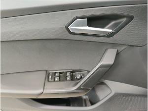 Seat Leon Sportstourer Reference 2.0 TDI LED/virC/Navi