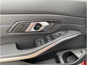 BMW 318 318i Tour. M-Sport HUD/AHK GARANTIE bis 03/2030