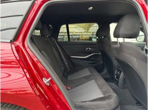 BMW 318 318i Tour. M-Sport HUD/AHK GARANTIE bis 03/2030