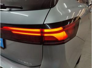 Volkswagen Passat Variant Business 1.5 eHybrid AHK/HuD/Navi