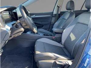 Volkswagen Golf VIII GOAL 1.5 TSI LED-PLUS AHZV TRAVEL NAV