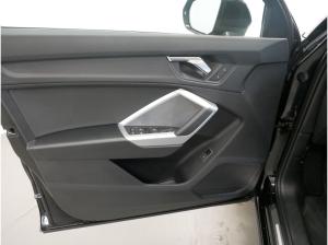 Audi Q3 35 TFSI S tro. advanced LED AHK virt. Cock.