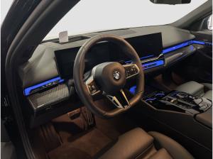 BMW 520 i Touring M Sport Standheizung AHK Harman/K