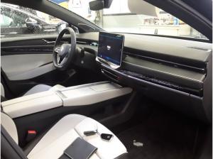 Volkswagen ID.7 Tourer Pro - Black-Style + Interieur Plus Paket + Exterieur Plus Paket + Pano