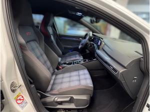 Volkswagen Golf GTI 2.0TSI NAVI KAM SHZ CARPLAY INKL. WINTERRÄDER