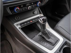 Audi Q3 SUV S line 35TDI Stronic NAVI LED ACC RFK VC// sofort verfügbar!!