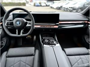 BMW i5 xDrive40 Limousine M Sport Pro Head-Up DAB
