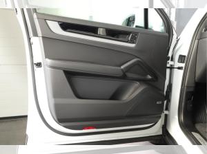 Porsche Cayenne V8 Benziner PANORAMA LUFT AHK TOP 1.H KD NEU