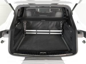 Porsche Cayenne V8 Benziner PANORAMA LUFT AHK TOP 1.H KD NEU