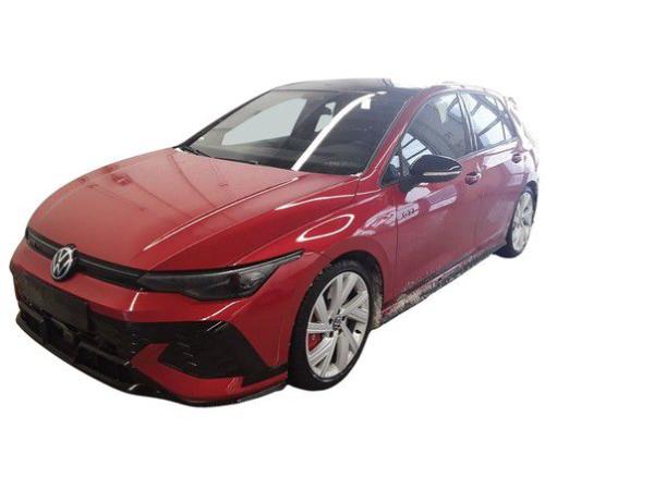 Volkswagen Golf VIII Lim. GTI Clubsport 2.0 TSI DSG - Matrix-LED Navi HUD Pano ACC Rear View LM DCC SHZ PDC