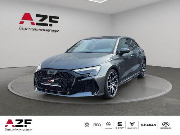 Audi RS3 Sportback S tronic+PANO+SONOS+280km/h