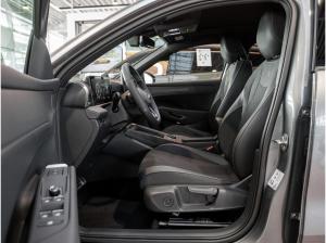 Volkswagen T-Roc R-Line 1.5 l eTSI OPF DSG Pano Kam.