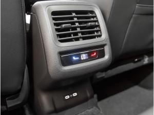 Volkswagen T-Roc R-Line 1.5 l eTSI DSG IQLight Aktionspreis